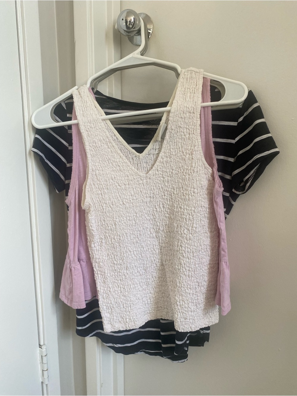 Tank top and tshirt bundle size XS